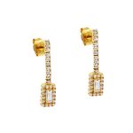 Κρεμαστά - καρφωτά χρυσά 14Κ σκουλαρίκια ροζέτα σε σχήμα παραλληλόγραμμο και μπάρα με λευκά ζιργκόν